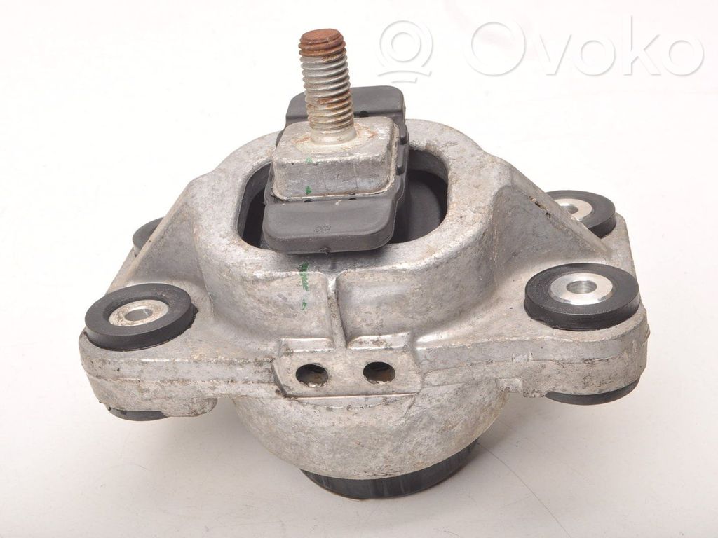 Engine mounting bracket   FPLA6A003BC