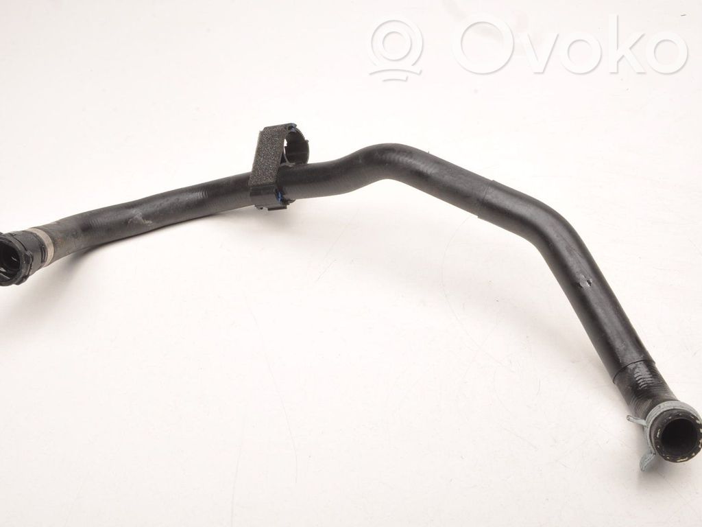 Engine coolant pipe/hose   9475682