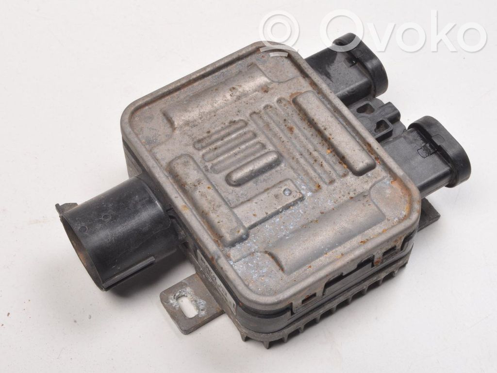 Aston Martin Vantage III Coolant fan relay 