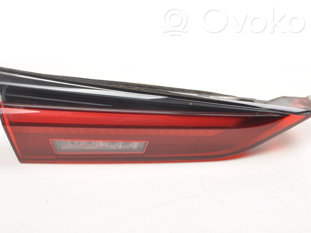 Tailgate rear/tail lights   7956629