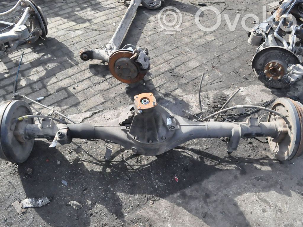 Toyota Hilux VIII Zawieszenie tylne / Komplet 