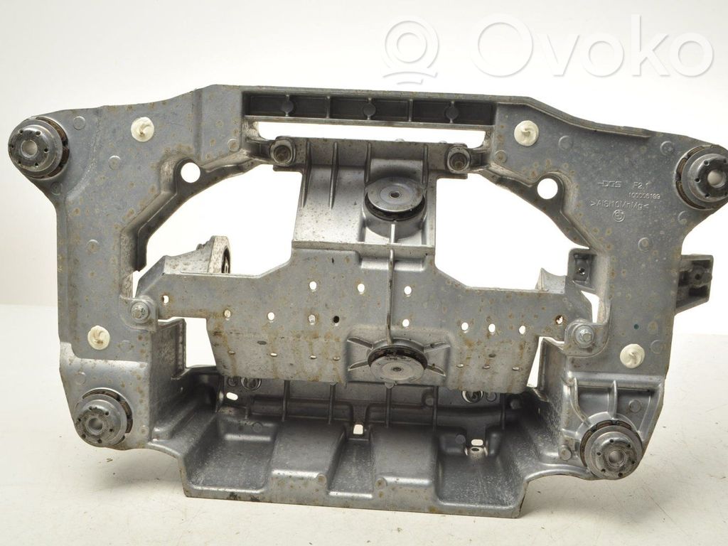 BMW i4 A/C compressor mount bracket 