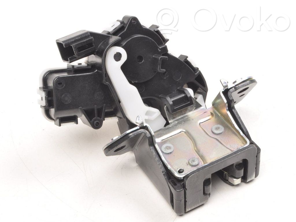 Mazda 3 Loquet de verrouillage de hayon 