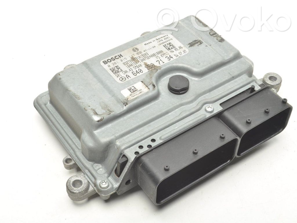 Komputer / Sterownik ECU silnika   A6401507134