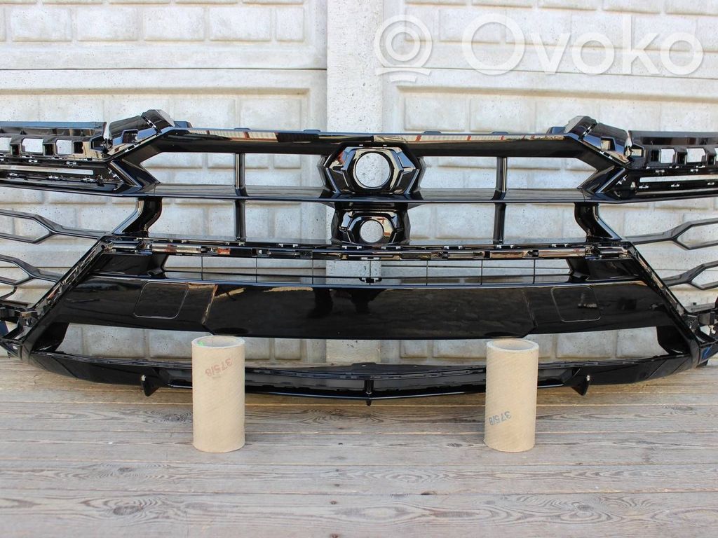 Lamborghini Urus Front bumper 