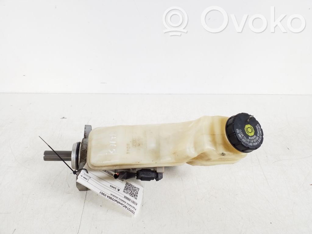Toyota Corolla E120 E130 Master brake cylinder 