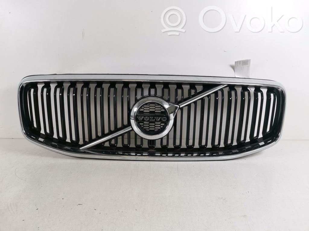 Volvo XC60 Etusäleikkö 