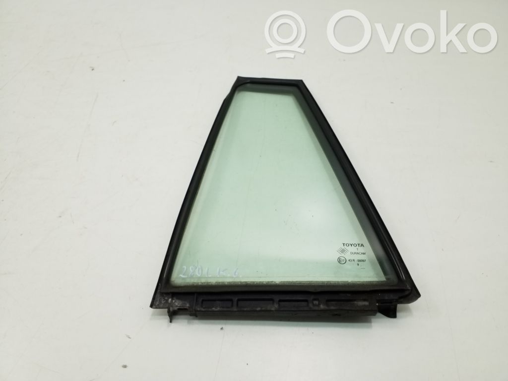 Toyota Verso Ventanilla de ventilación de la puerta trasera 