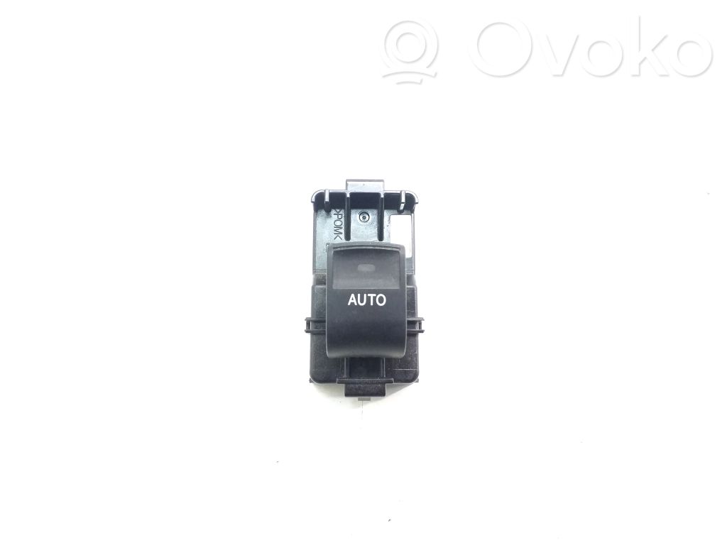 Toyota Auris E180 Electric window control switch 