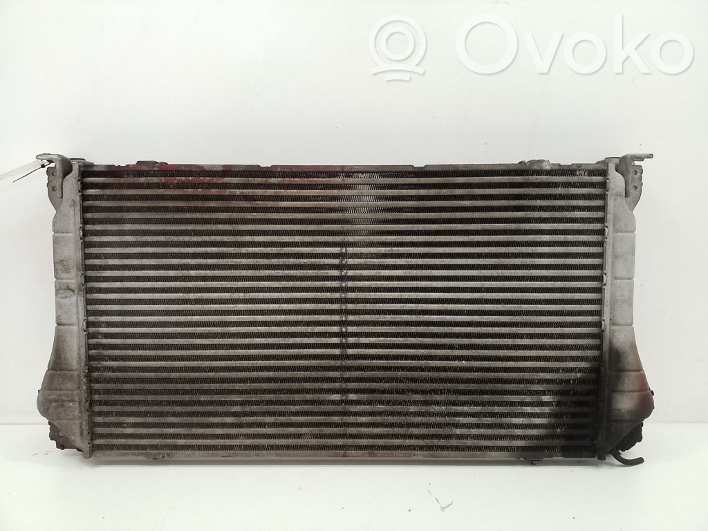 Toyota Verso Chłodnica powietrza doładowującego / Intercooler 