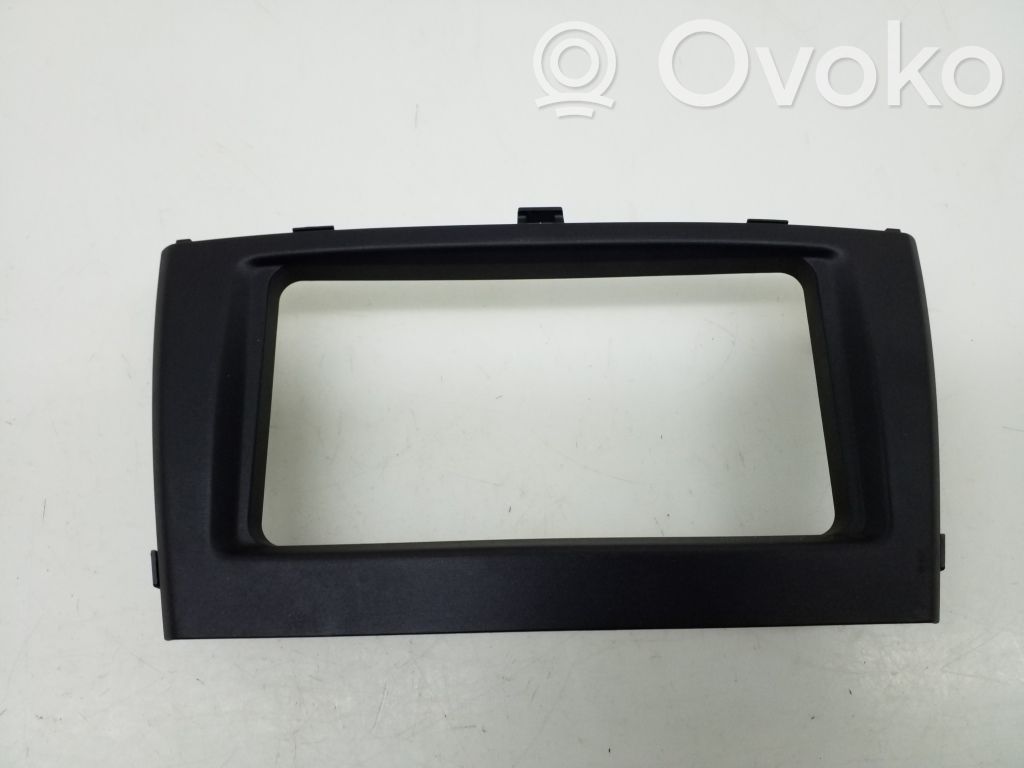 Toyota Avensis T270 Inny element deski rozdzielczej 