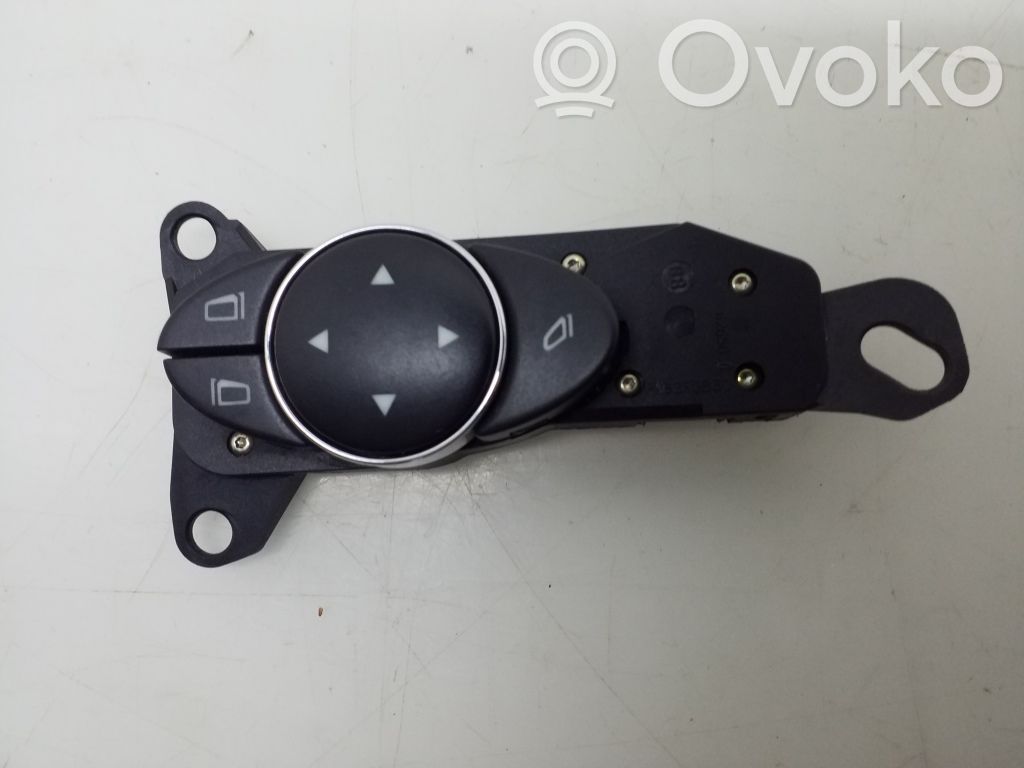 Mercedes-Benz CLS C219 Interruptor del espejo lateral 