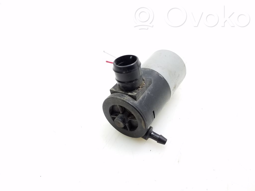 Toyota Yaris Windscreen/windshield washer pump 