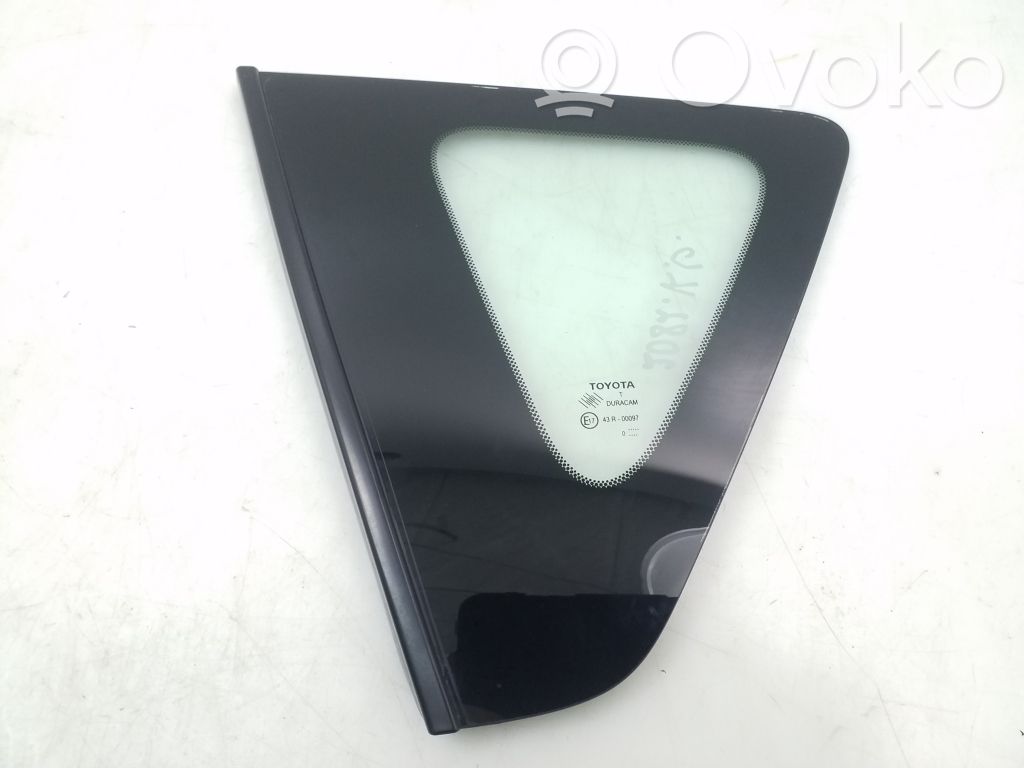 Toyota Verso Rear side window 