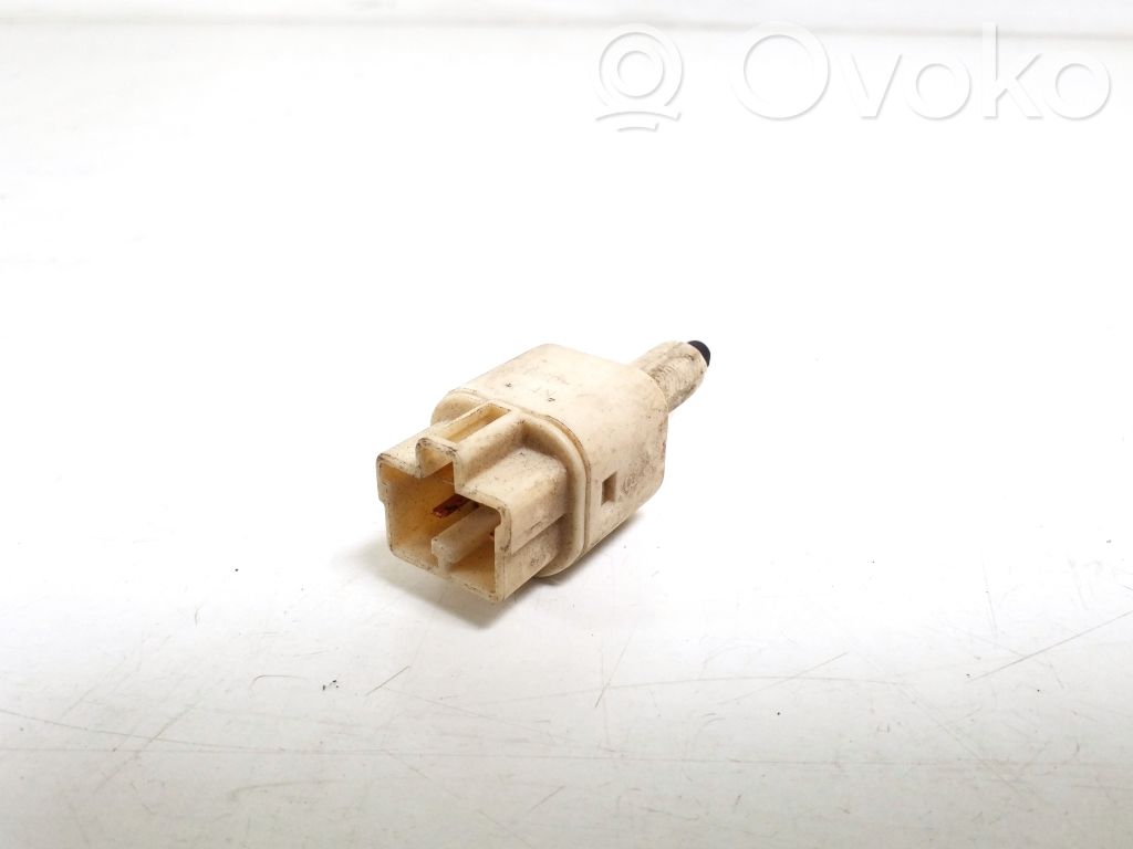 Toyota Avensis T250 Interruptor sensor del pedal de freno 