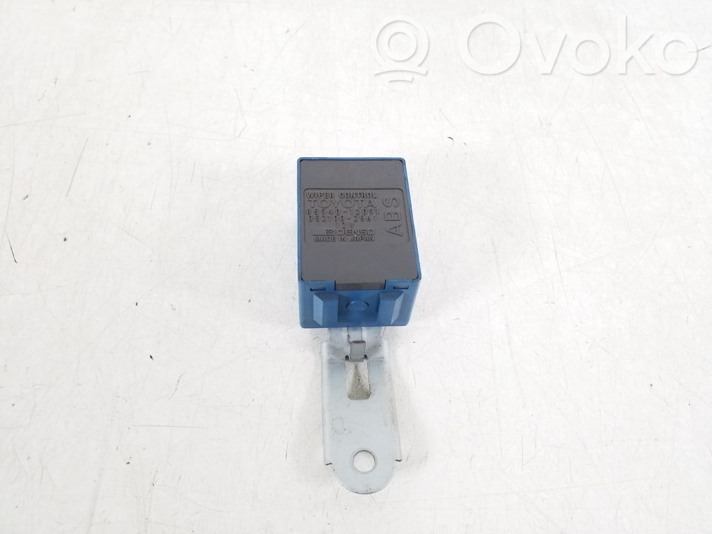 Toyota Corolla E110 Window wiper relay 