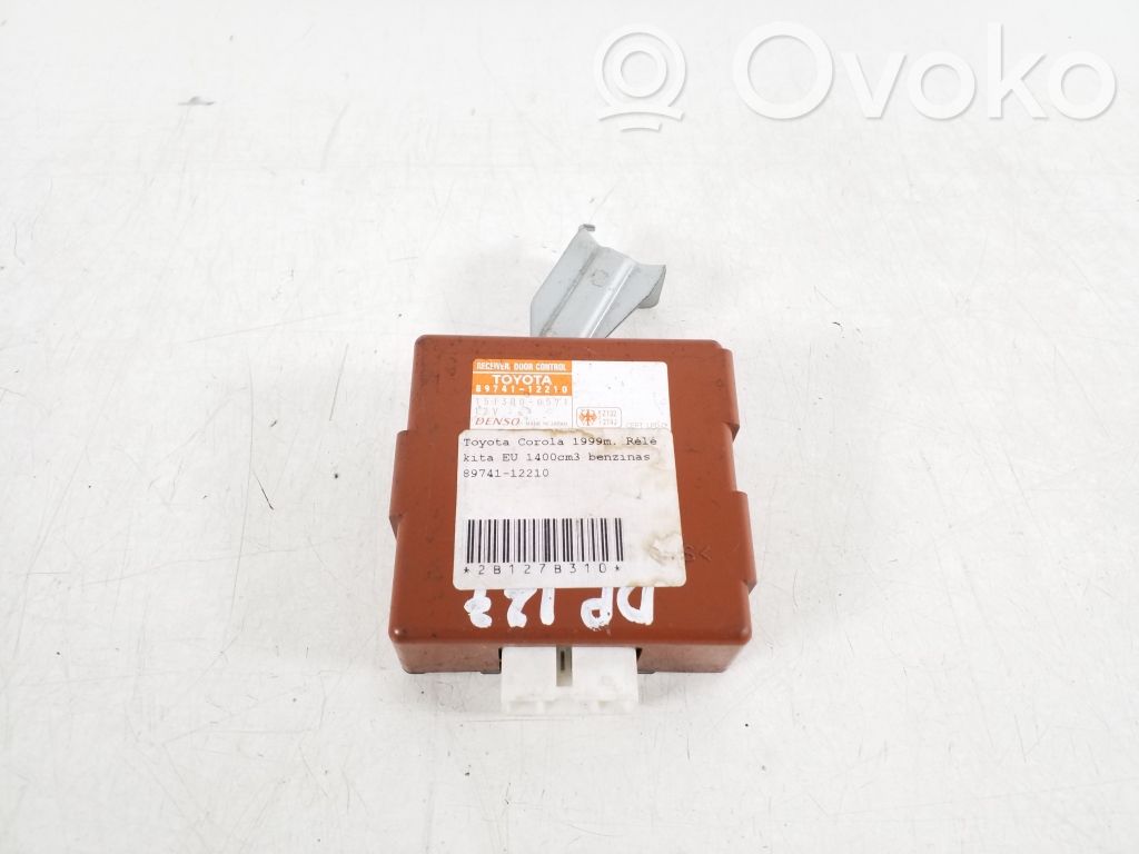 Toyota Corolla E110 Door central lock control unit/module 