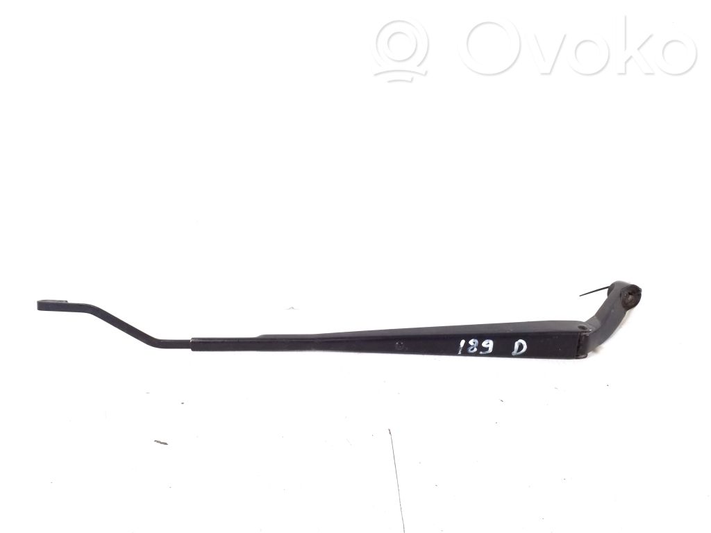 Toyota Corolla E120 E130 Front wiper blade arm 