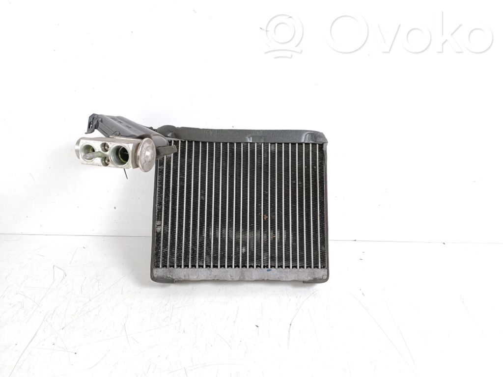 Volvo S60 Ilmastointilaitteen sisälauhdutin (A/C) 