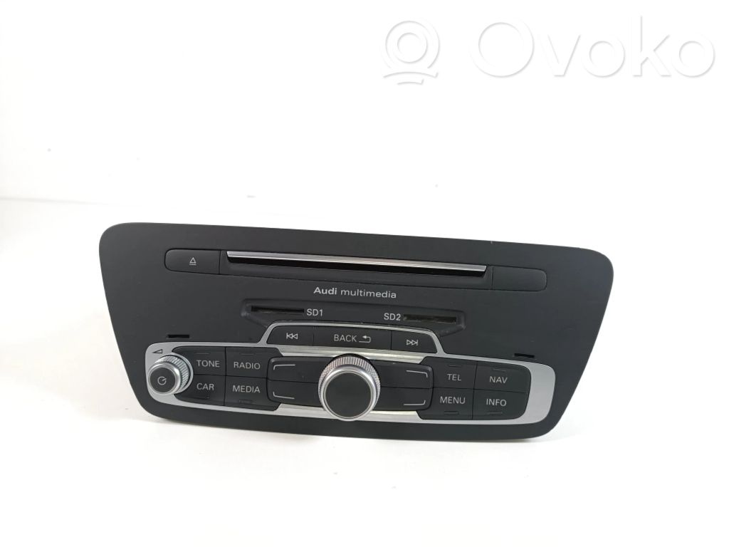 Audi Q3 8U Panel / Radioodtwarzacz CD/DVD/GPS 