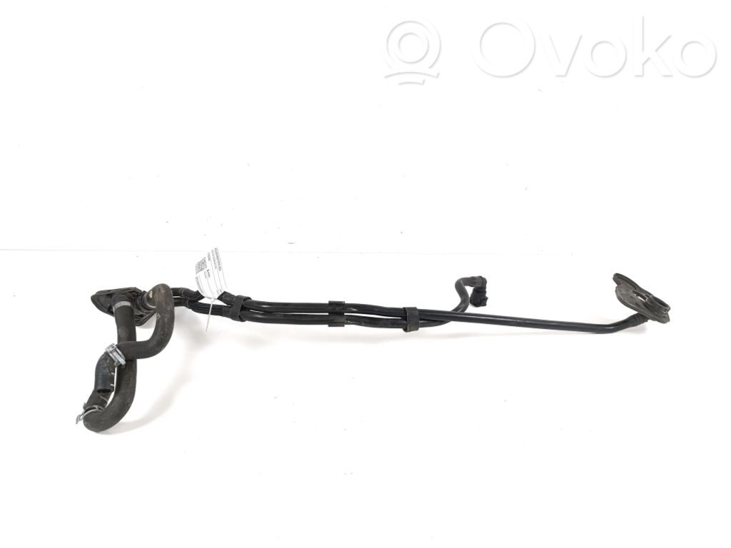 Volvo V60 Przewód / Wąż chłodnicy 