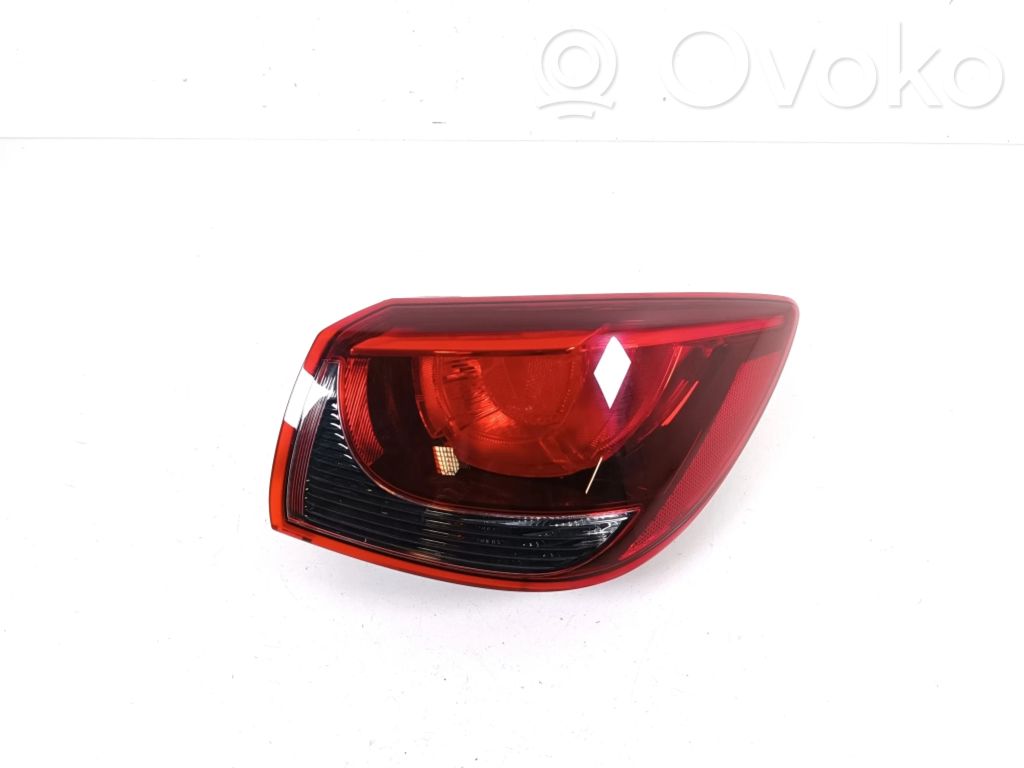 Mazda 2 Задний фонарь в кузове 