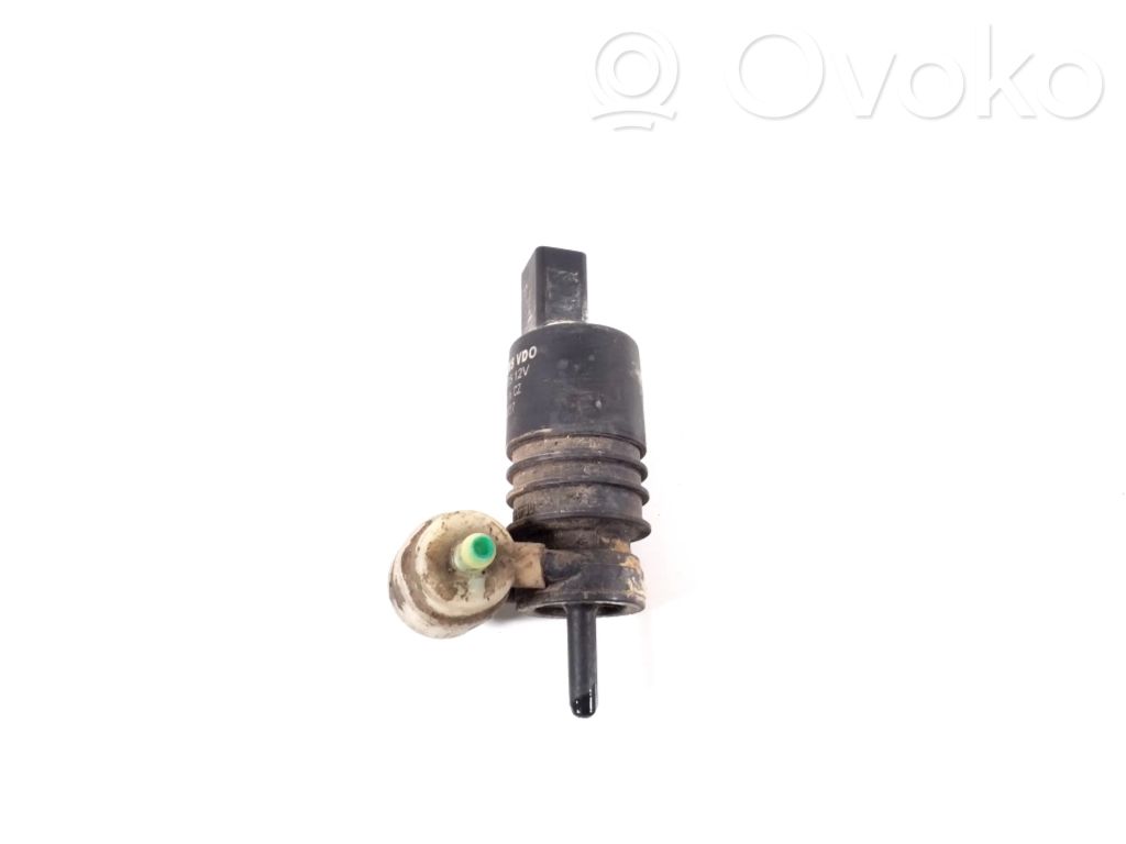Mitsubishi Outlander Windscreen/windshield washer pump 
