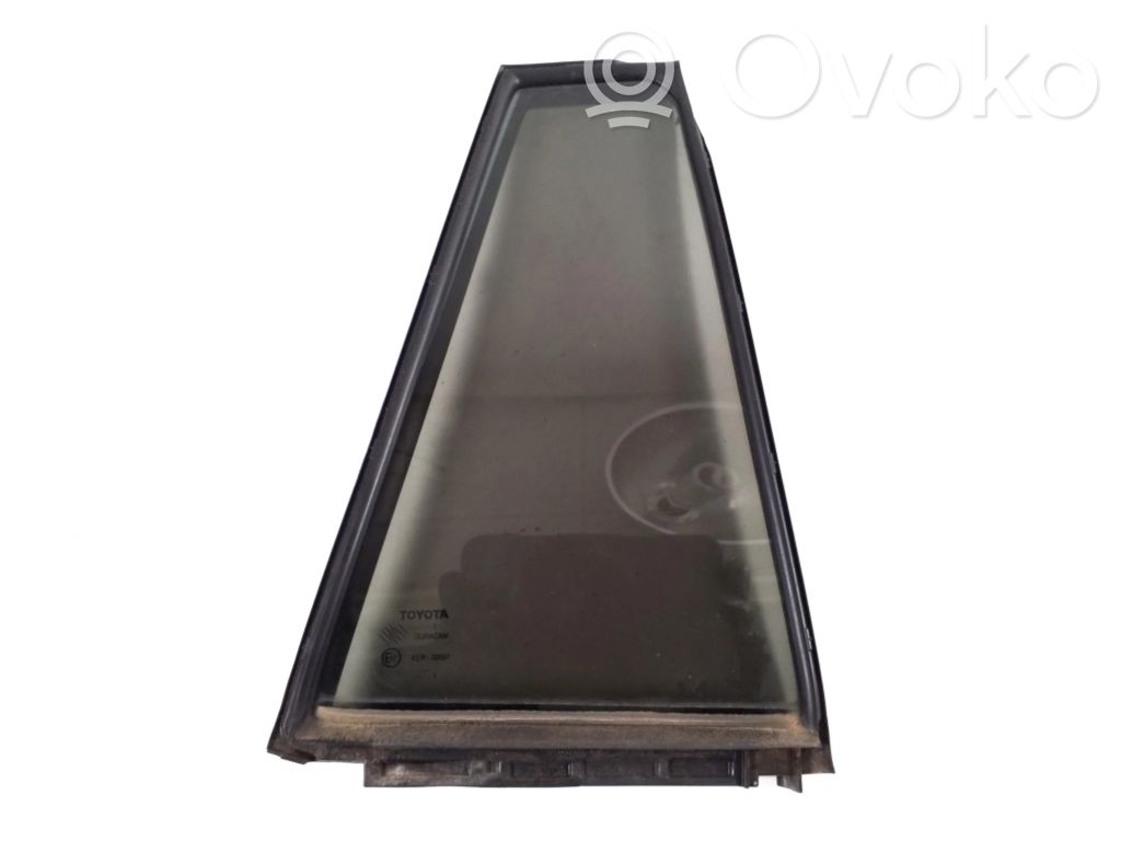 Toyota Verso Ventanilla de ventilación de la puerta trasera 