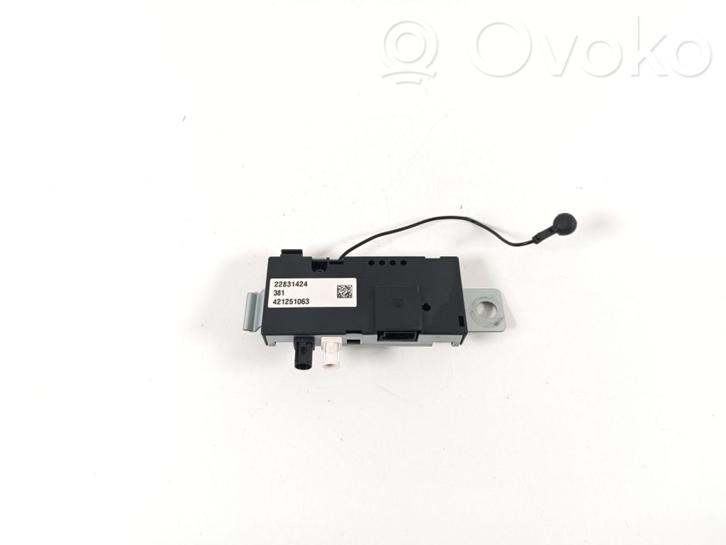 Opel Ampera Aerial antenna amplifier 