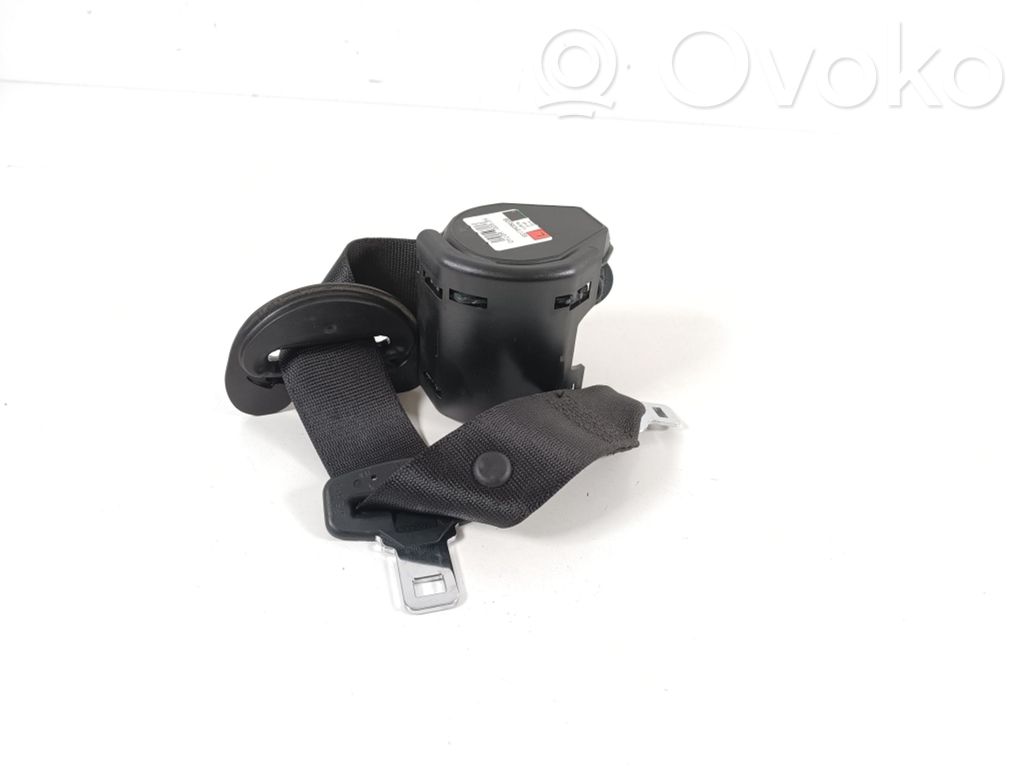 BMW 2 F46 Cinturón trasero 