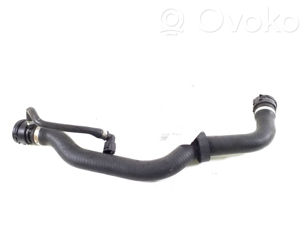 BMW X3 E83 Engine coolant pipe/hose 