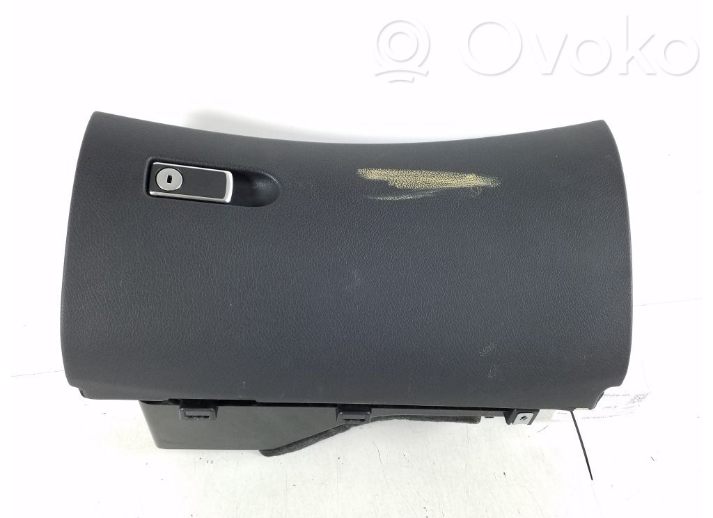 Mercedes-Benz E W213 Schowek deski rozdzielczej 