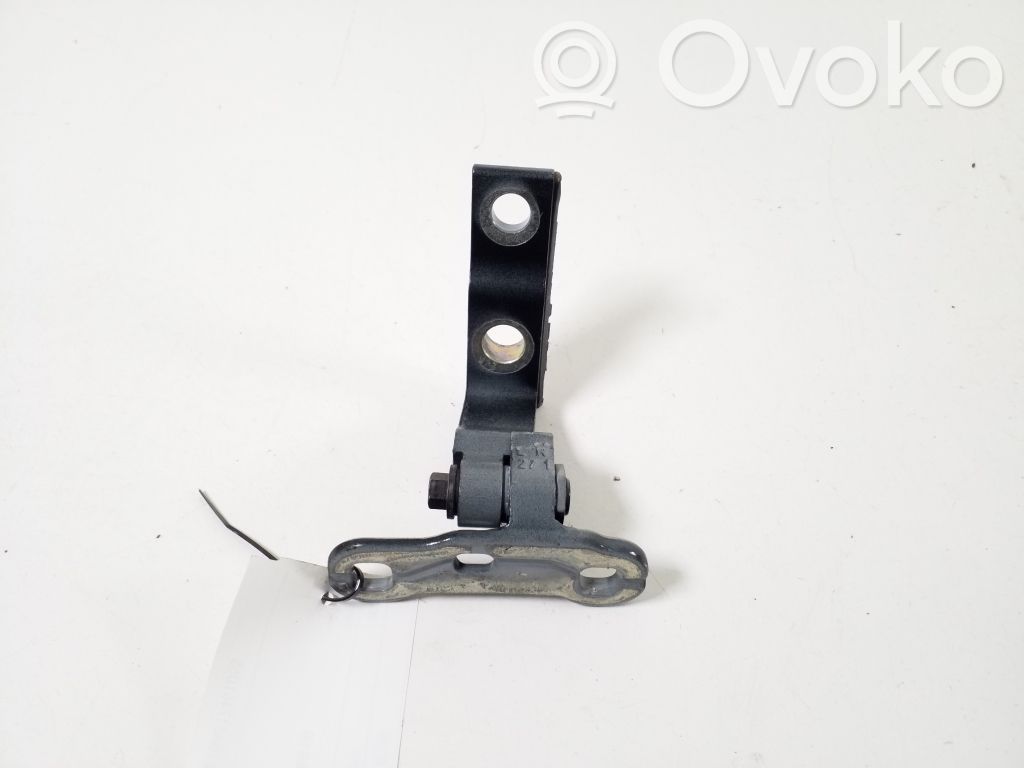Volvo XC40 Front door upper hinge 