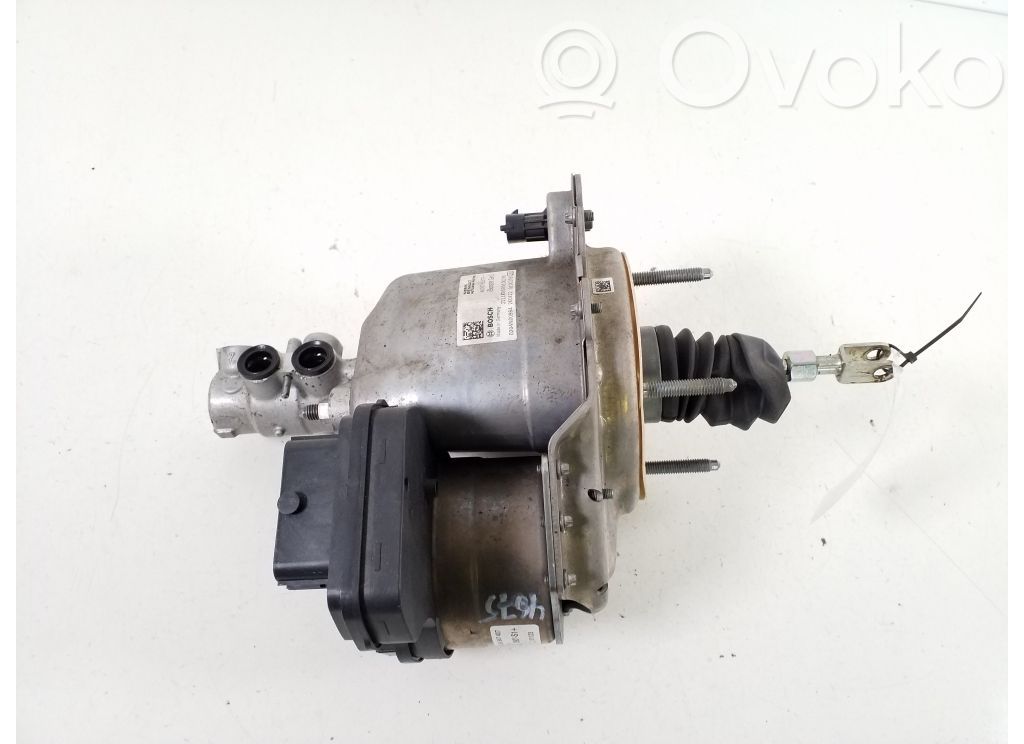Renault Megane E-Tech Brake booster 
