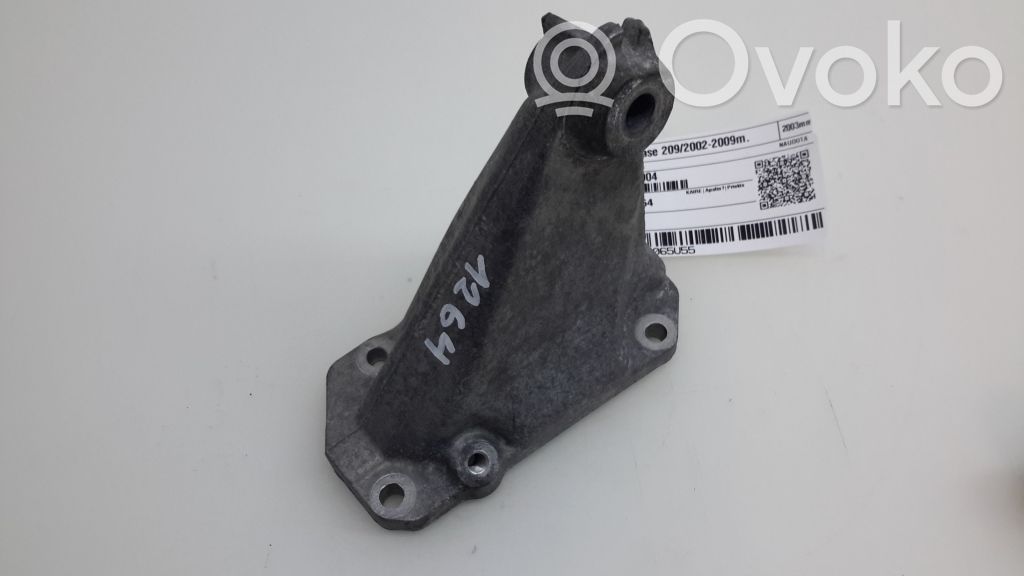 Mercedes-Benz CLK A209 C209 Engine mounting bracket 