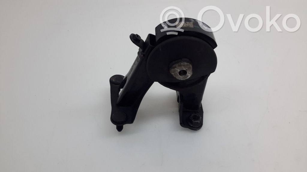 Toyota Avensis T270 Engine mount bracket 