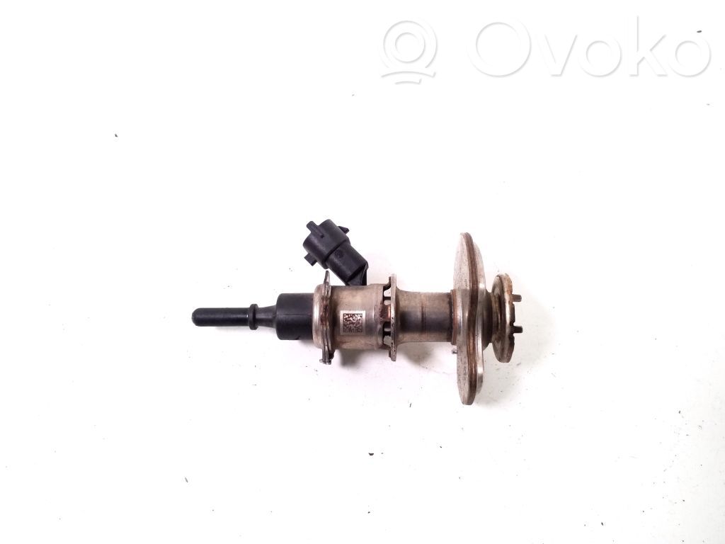 Volkswagen PASSAT B9 Injector AdBlue 