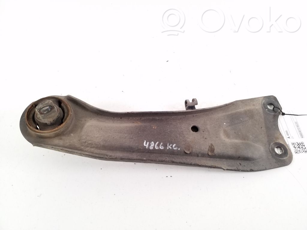 KIA Soul Brazo de suspensión trasero 