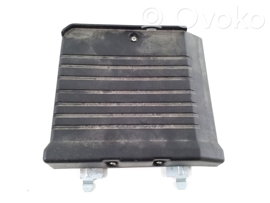 Mitsubishi Outlander Amplificatore 