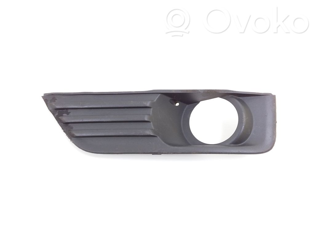Ford Focus Front fog light trim/grill 