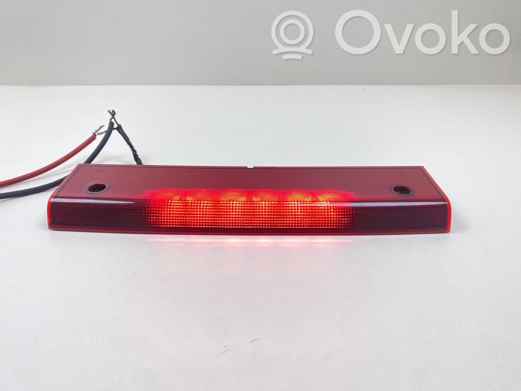 Third/center stoplight   3M5113A613,2DA27052300