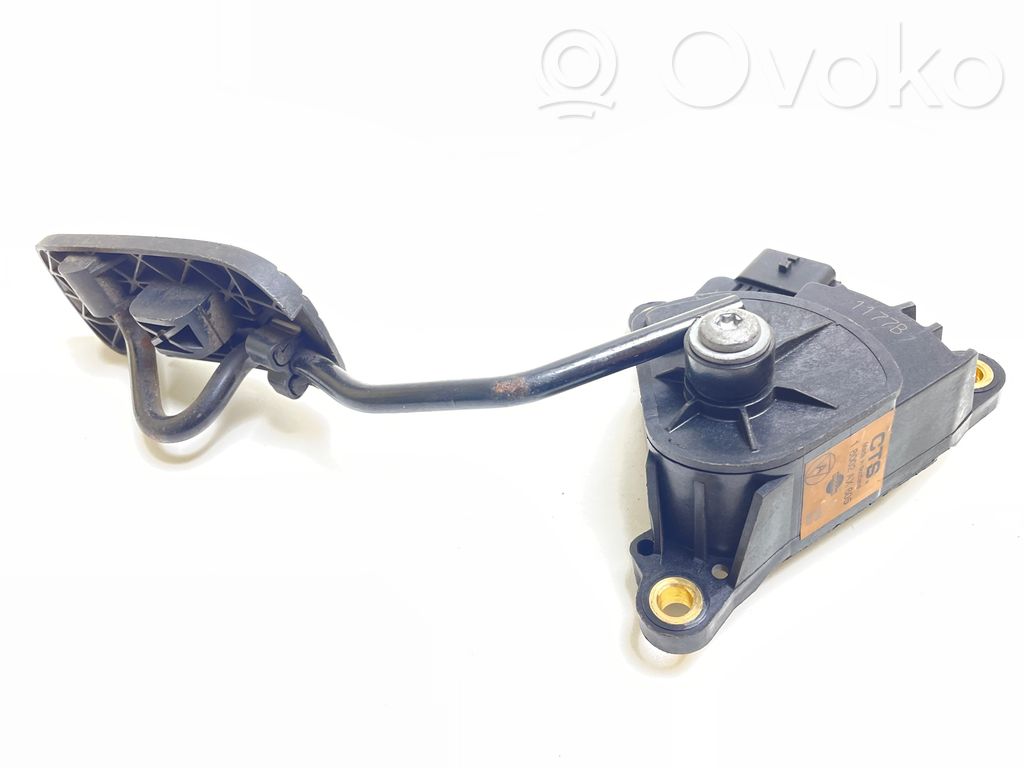 Nissan Note (E11) Accelerator throttle pedal 