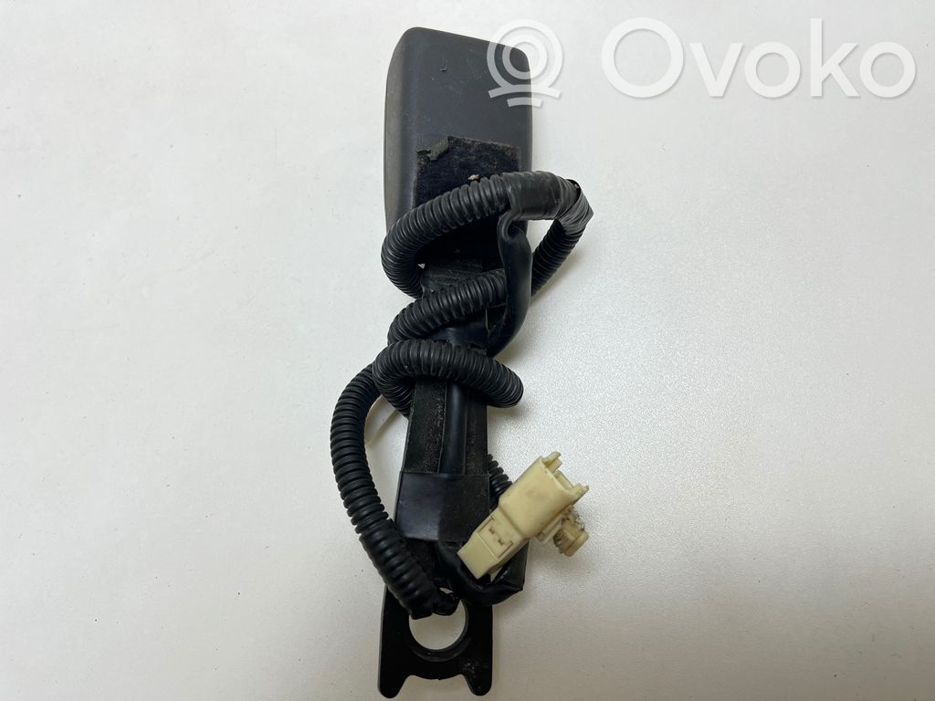 Toyota Avensis T250 Hebilla del cinturón delantero 