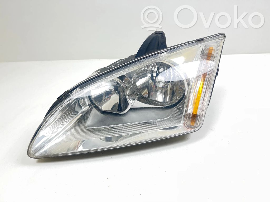 Ford Focus Headlight/headlamp 