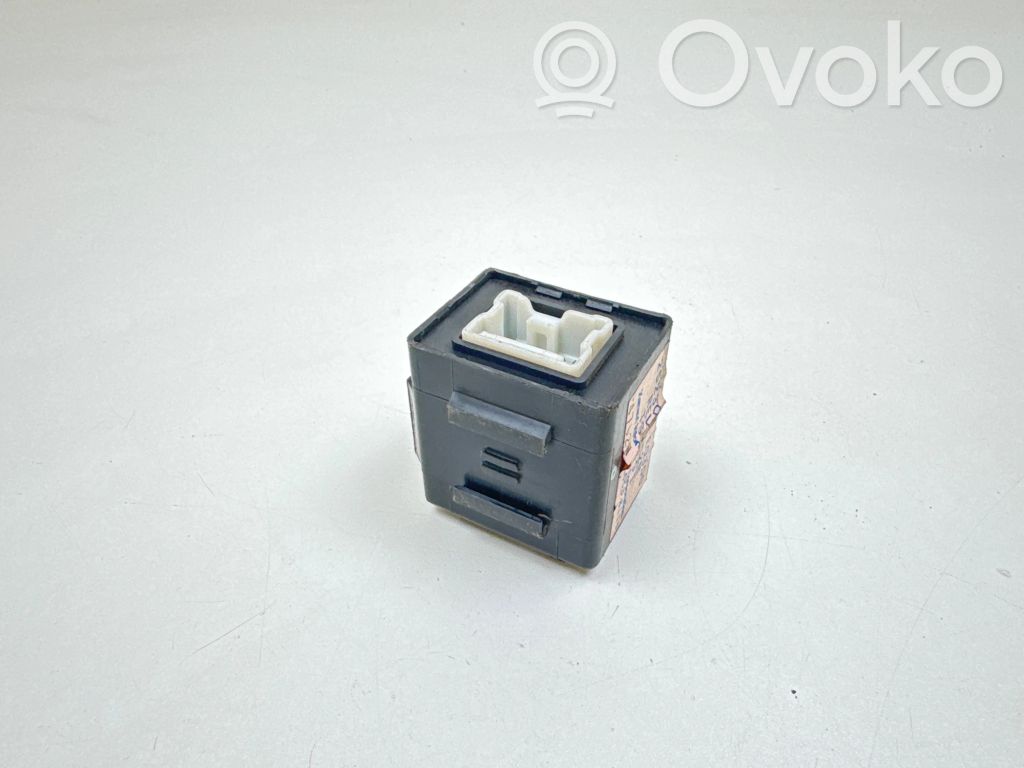 Nissan X-Trail T30 Other relay 