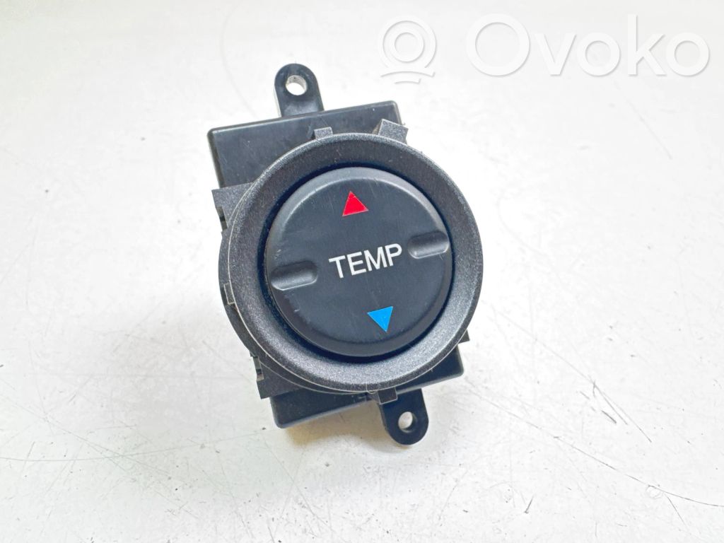 Honda Civic Przycisk / Włącznik klimatyzacji A/C 