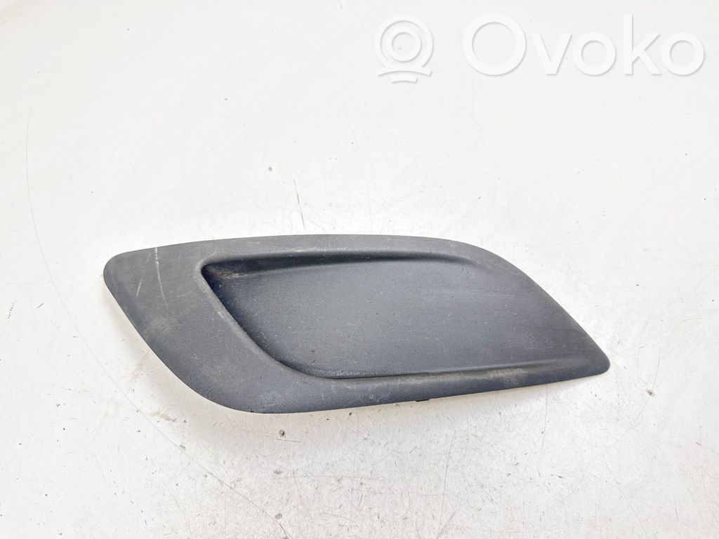 Ford Focus Etusumuvalon ritilä 