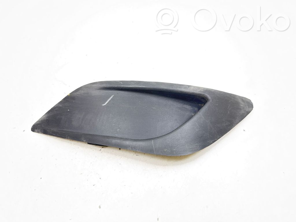 Ford Focus Front bumper lower grill 