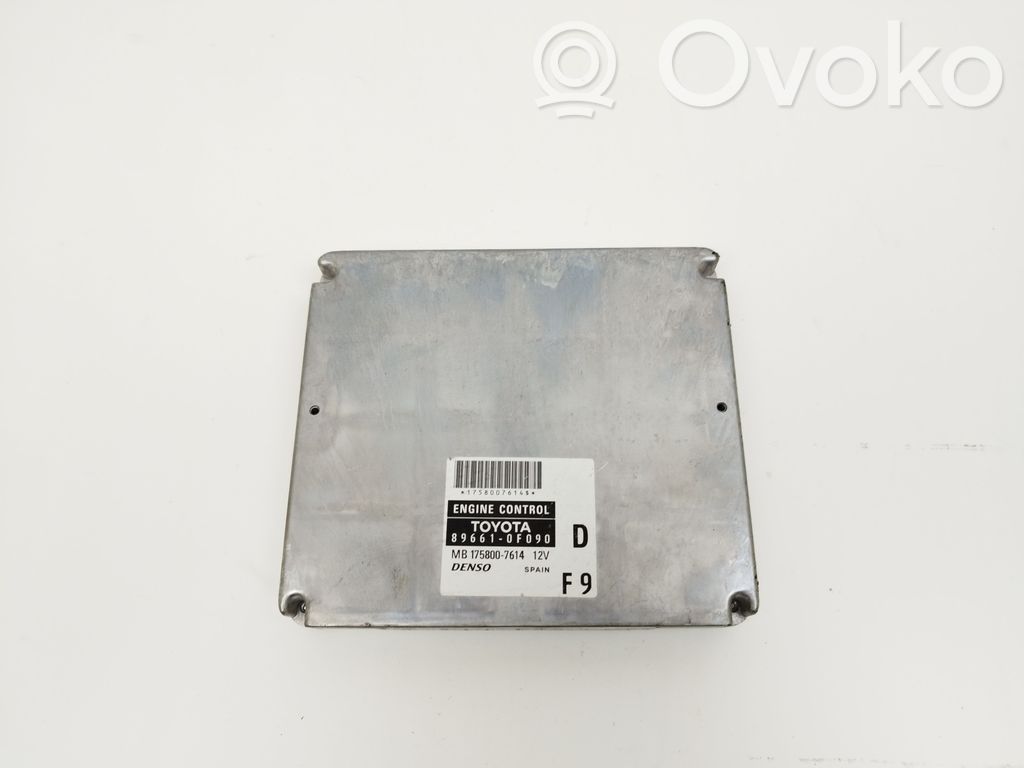 Toyota Corolla Verso AR10 Engine control unit/module 