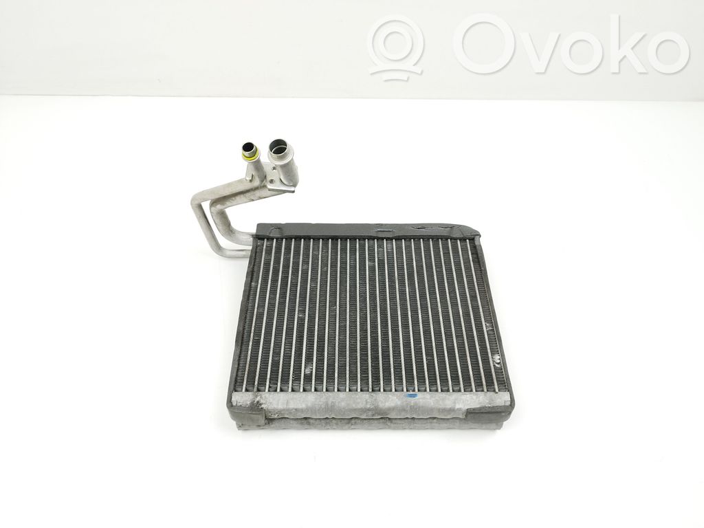 Land Rover Evoque I Radiator (interior) aer condiționat (A/C) 